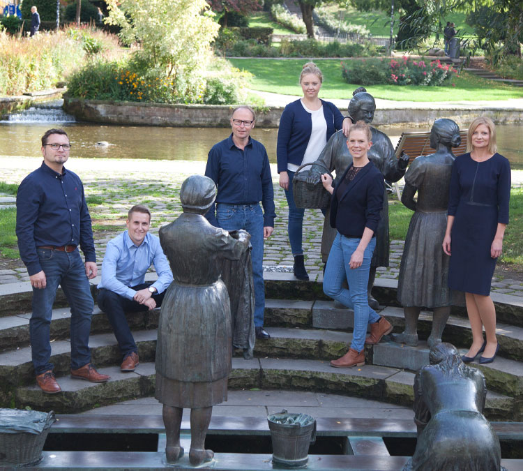 Team der Stadtwerke Paderborn an der Pader
